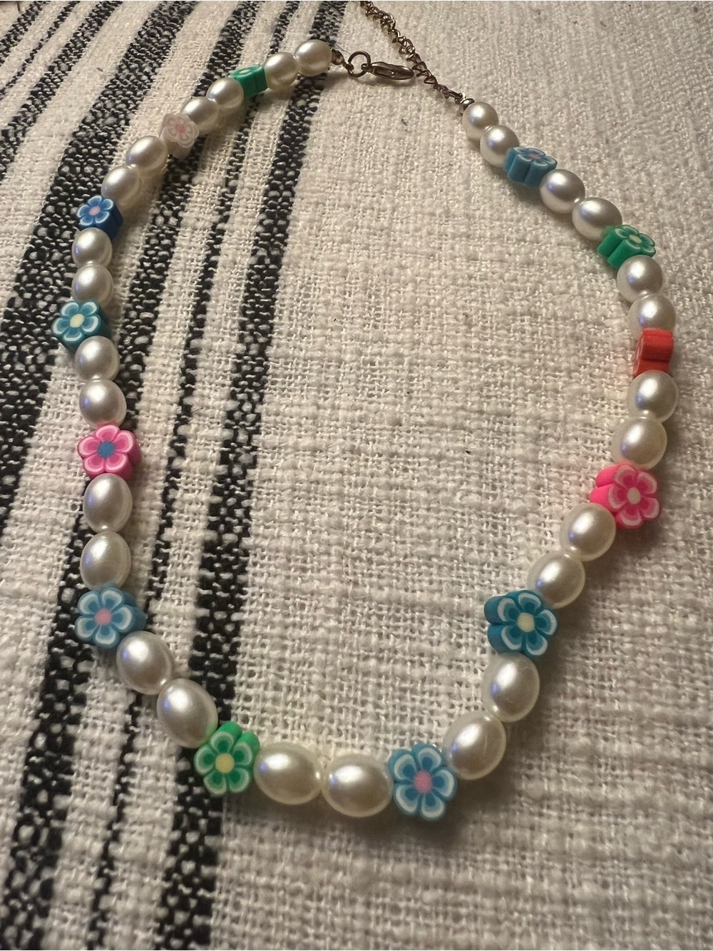 Pearl Bead Necklace with Colorful Flower Accents